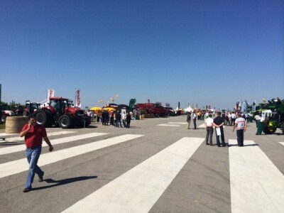 Prvi dan sajma - okupljanje posjetitelja