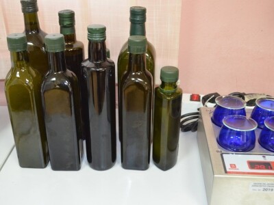 20. MEĐUNARODNI DANI MASLINE 2018 - Ocijenjeno 200 uzoraka maslinovih ulja 20. MEĐUNARODNI DANI MASLINE 2018 - Ocijenjeno 200 uzoraka maslinovih ulja