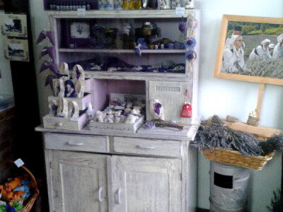 Simpatični kutak - ovdje su smješteni različiti proizvodi od lavande