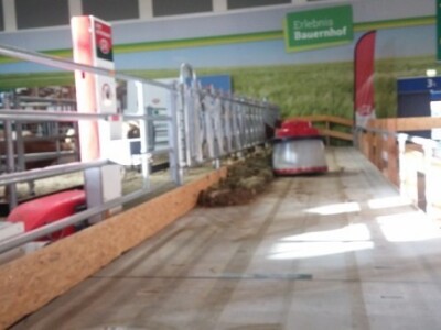 Lely mora isprobati svoju improviziranu farmu na sajmu