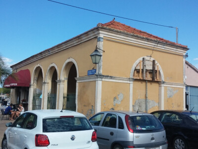 Stara peškarija i jedan je od simbola grada, a i ribarskog zanata bogate tradicije