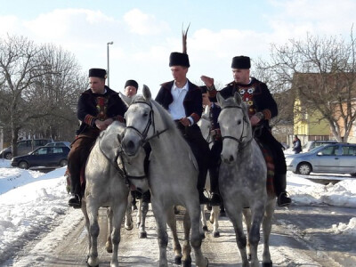 Pokladno jahanje u Soljanima