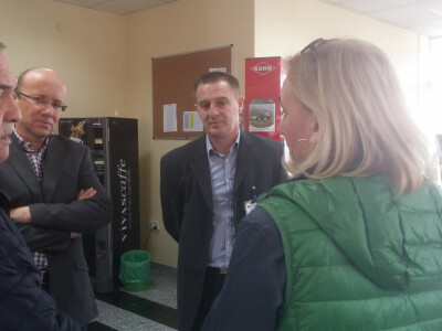 Novocommerce lideri John Deera u hrvatskoj Novocommerce lideri John Deera u hrvatskoj