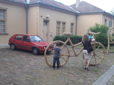 Večer vina i umjetnosti