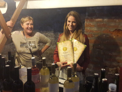 Večer vina i umjetnosti