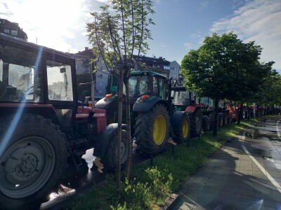 Majski protesti u Novom Sadu