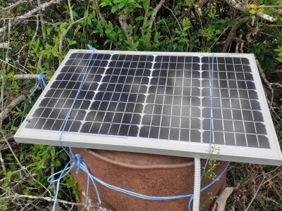 Solarni električni pastir za zaštitu stada