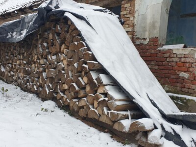 Snijeg 8.1.2024. - čardak, strojevi, polje, voćke, kovaljice...