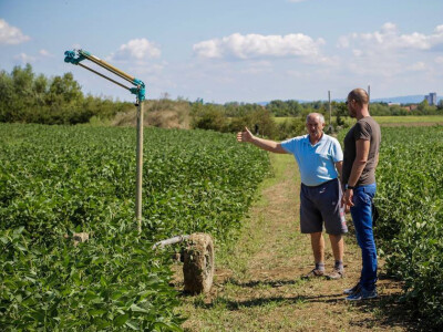 Slavko pokazuje soju