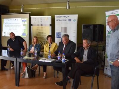 DANI MASLINE 2019 - Proglašeni najuspješniji: Božo Surać šampion otvorenih ulja, a Silavano Tanger pakovina DANI MASLINE 2019 - Proglašeni najuspješniji: Božo Surać šampion otvorenih ulja, a Silavano Tanger pakovina