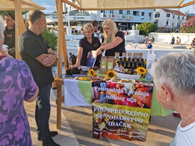 21. Izložba paške ovce i paškog sira uz 6. Sajam hrvatskih zaštićenih proizvoda