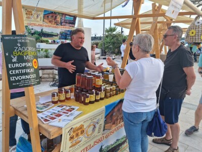 21. Izložba paške ovce i paškog sira uz 6. Sajam hrvatskih zaštićenih proizvoda