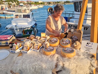 21. Izložba paške ovce i paškog sira uz 6. Sajam hrvatskih zaštićenih proizvoda