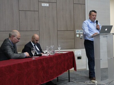 21. Noćnjak, okupljanje maslinara u Neumu