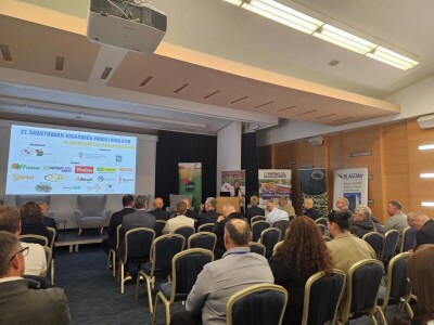 27. Savjetovanje uzgajivača ovaca i koza te 26. Izložba hrvatskih ovčjih i kozjih sireva 27. Savjetovanje uzgajivača ovaca i koza te 26. Izložba hrvatskih ovčjih i kozjih sireva