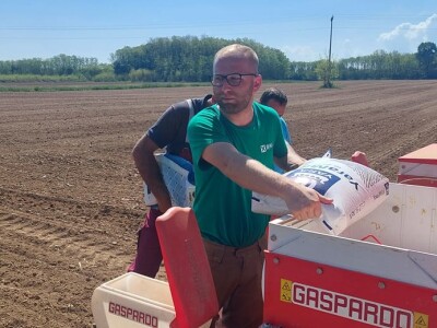 Sjetva kukuruza u Gornjoj Slatini