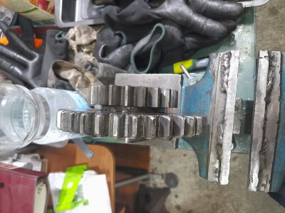 Remont traktora IMT 577