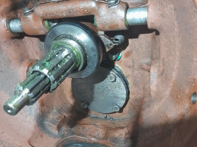 Remont traktora IMT 577