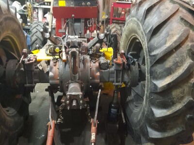 Remont traktora IMT 577