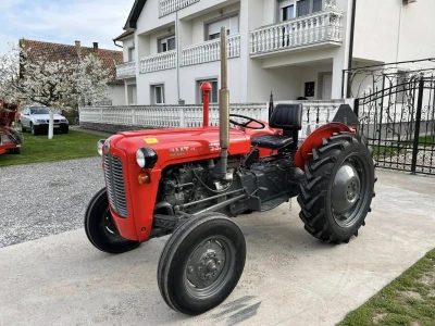 IMT traktori
