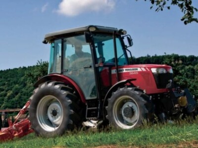 Traktor Massey Ferguson 3600