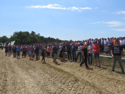 Prezentacija poljoprivredne mehanizacije u organizaciji tvrtke Grapak