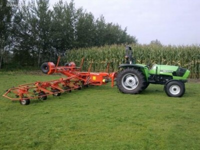 Traktor Deutz-Fahr Agrolux