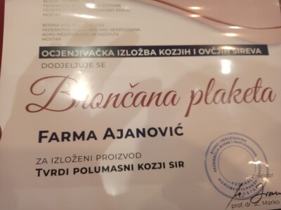 Farma "Ajanović"