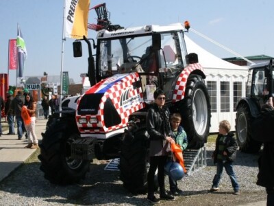 Farmtrac navijački traktor na Bjelovarskom proljetnom sajmu u Gudovcu