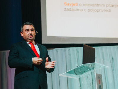 KWS - Premijera PLUS4GRAIN hibrida kukuruza