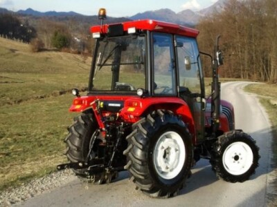 Traktor Foton 504