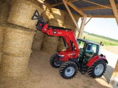 Traktor Massey Ferguson 5600