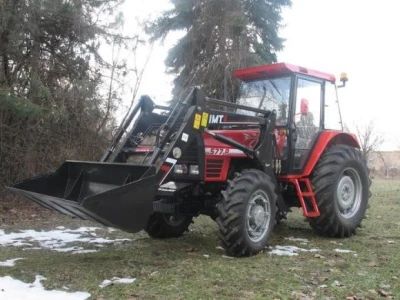 Traktor IMT 577