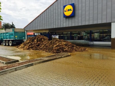 Francuski poljoprivrednici blokirali granicu sa Španjolskom i Njemačkom!
