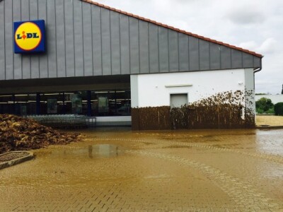 Francuski poljoprivrednici blokirali granicu sa Španjolskom i Njemačkom!