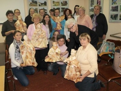 Kreativne radionice božićnog nakita časne sestre Samuele Premužić