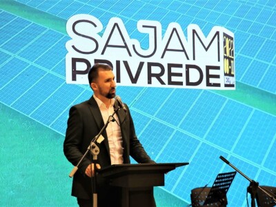 8. sajam bh. privrede u Skenderiji 8. sajam bh. privrede u Skenderiji