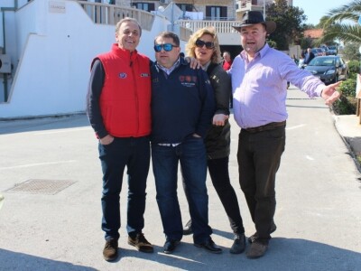 Veseli posjet Postirama