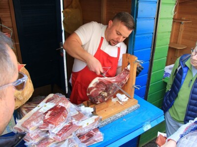 9. Dani pršuta 9. Dani pršuta