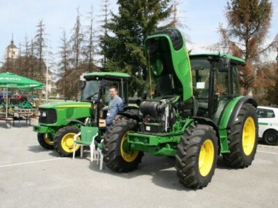 Novocommerce izlaže John Deere mehanizaciju na 11. Gospodarskom sajmu VinoKap Novocommerce izlaže John Deere mehanizaciju na 11. Gospodarskom sajmu VinoKap