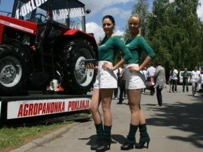 Agroklub hostese