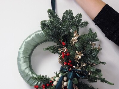 Adventski vijenci - od slame i medenjaka  do Mocha Mousse trenda!