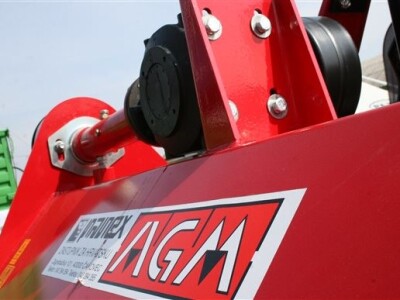 Poljoprivredna mehanizacija AGM