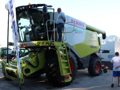 Claas kombajn
