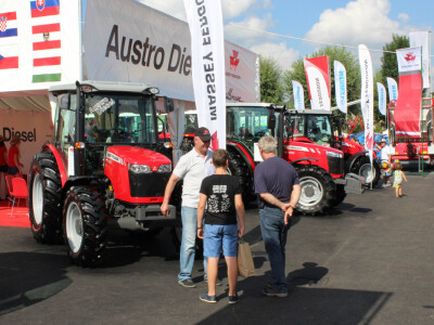 Massey Ferguson i Austro Diesel - AGRA 2016