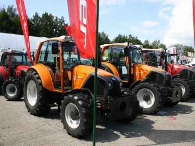 Lindner traktor