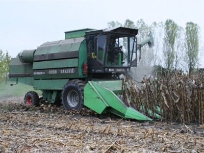 Sajam Agro Zemlja 2012. - 1. Festival hibrida kukuruza