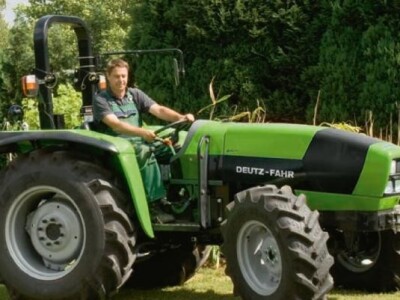 Traktor Deutz-Fahr Agrolux