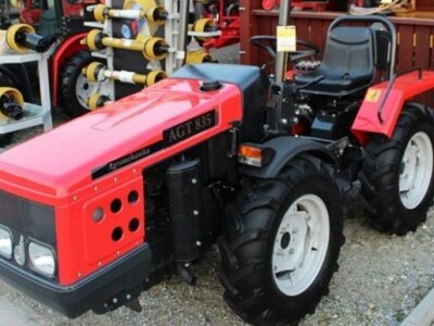Traktor Agromehanika AGT 830/835
