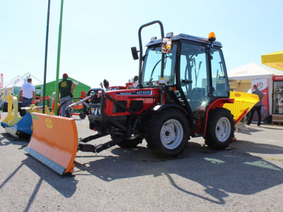 Farm Show Osijek 2017 - Traktori